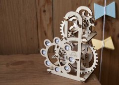 UGEARS 3D dřevěné mechanické puzzle Dynamometr