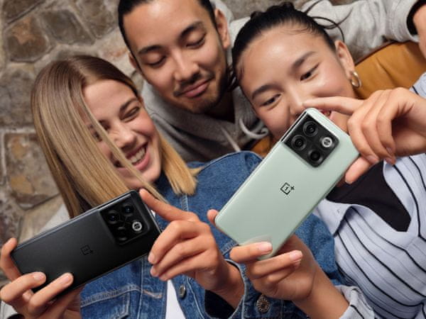 OnePlus 10T 5G nejrychlejší procesor nejrychlejší nabíjení 150W rychlonabíjení vlajkový telefon vlajková loď vlajkový telefon 2022 výkonný smartphone nová generace ultra výkon telefonu, výkonný procesor, mobilní síť 5G, Fluid AMOLED displej, 120 Hz, HDR10+, ultraširokoúhlý fotoaparát, Hasselblad, čtečka otisků prstů v displeji, NFC,rychlonabíjení bezdrátové stereoreproduktory Dolby Atmos zvuk Gorilla Glass 5 neodolnější sklo Android 12 nejrychlejší připojení obnovovací frekvence snímač makro objektiv optická stabilizace obrazu ultraširokoúhlý objektiv rybí oko na telefonu FaceUnlock čtečka otisku prstů v displeji Qualcomm Snapdragon 8+ Gen 1 nejmodernější procesor