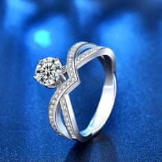 Royal Fashion stříbrný rhodiovaný prsten s drahokamem moissanitem HA-XJZ005-SILVER-MOISSANITE-ZIRCON Velikost: 8 (EU: 57-58)