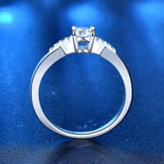Royal Fashion stříbrný rhodiovaný prsten s drahokamem moissanitem HA-XJZ006-SILVER-MOISSANITE-ZIRCON Velikost: 8 (EU: 57-58)