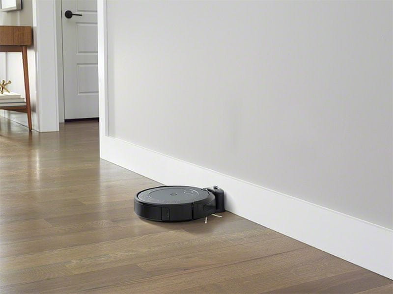 iRobot Roomba i5  