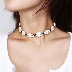 Northix Obojkový náhrdelník s mušlemi - bílá a černá 