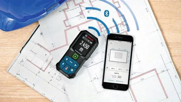 BOSCH Professional GLM 50-27 CG + BA 3,7V lézeres távolságmérő