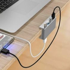 Northix USB Hub se šroubovacím držákem a 4 porty 