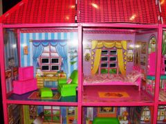 Luxma Skvělý domeček pro panenky + nábytek 6 pokojů 6983