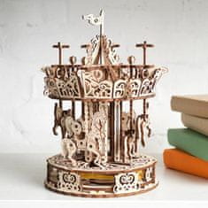 UGEARS 3d dřevěné mechanické puzzle kolotoč