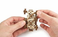 UGEARS 3d dřevěné mechanické puzzle bugina z marsu