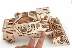 UGEARS 3d dřevěné mechanické puzzle kombajn