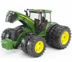 Bruder Traktor john deere 7930 s přídavnými koly