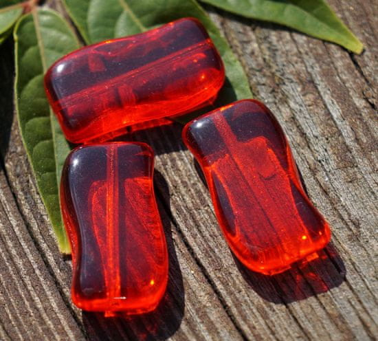 Kraftika Red crystal