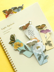 KN Záložka do knihy - motýli