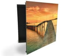 Glasdekor skříňka na klíče - východ slunce nad mořem molo popředí - Otevírání: Pravé, Barva skříňky: Černá