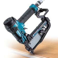 Makita Pneumatická sešívačka 18Ga 25-50mm AT450H