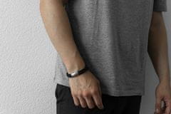 AZE JEWELS Nadčasový náramek z černé kůže Iron Four String Black-on-Black AZ-BL003-C (Rozměr 21 cm - L)