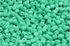 Kraftika 40 ks opaque turquoise green cube české skleněné vločky 4mm