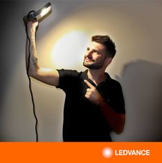 LEDVANCE Reflektor LED HALOGEN 50W 4500lm 3000K IP65 ENDURA Šedá barva 4058075239340