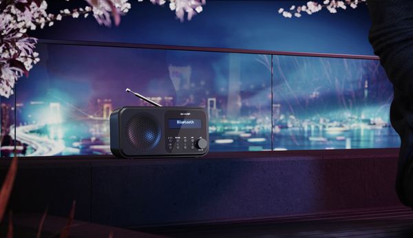  radiopřijímač sharp DR-P420 moderní design Bluetooth dab fm tuner budík časovač vypnutí snooze