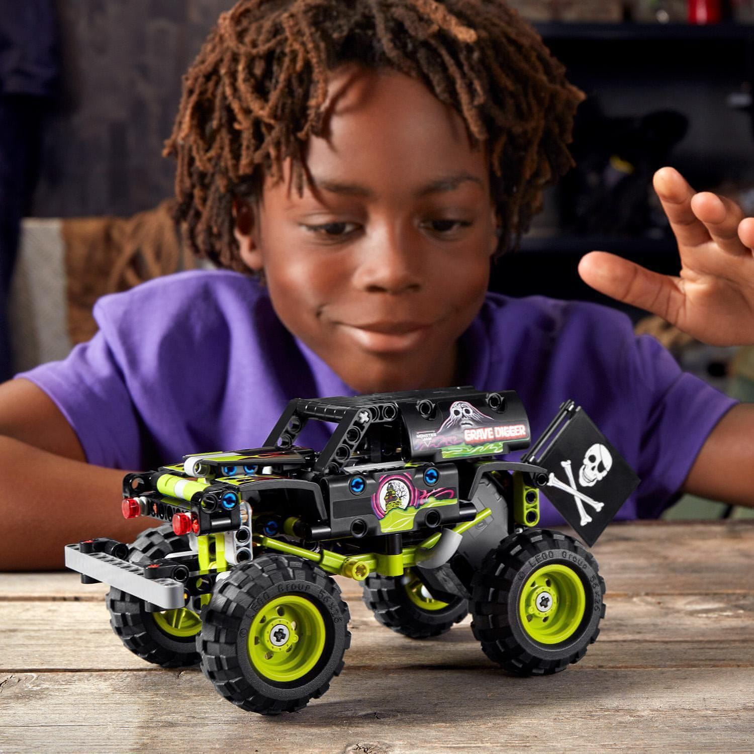 LEGO Technic 42118 Monster Jam Grave Digger