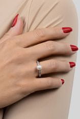 Brilio Silver Elegantní pozlacený prsten s pravou perlou RI055Y (Obvod 58 mm)