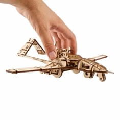 UGEARS 3d dřevěné mechanické puzzle bojový dron bayraktar