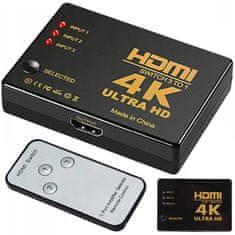 Iso Trade HDMI rozbočovač se 3 sloty a dálkovým ovládáním