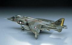 INTEREST 1:72 Hawker Siddeley AV-8A Harrier.