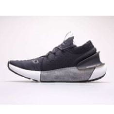 Under Armour Boty Hovr Phantom 3 3025516 velikost 42