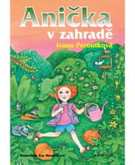 Albatros Anička v zahradě