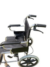 Caremax Lehký invalidní vozík transportní