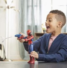 MARVEL Spiderman 30 cm Figurka s přislušenstvím Blast Gear od Hasbro.