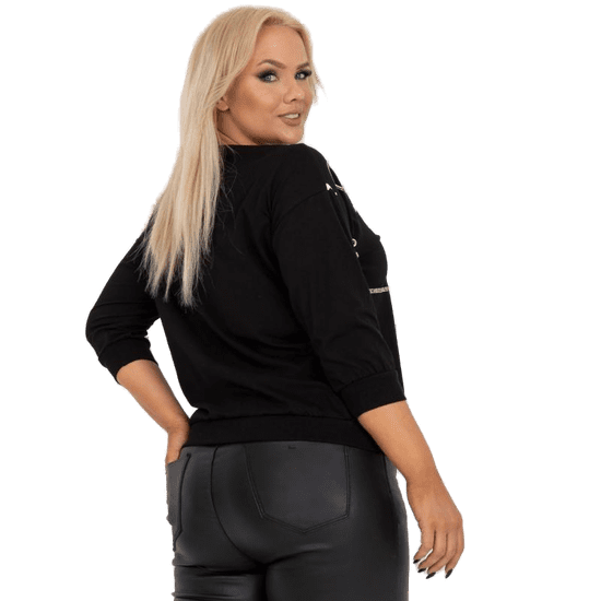 RELEVANCE Dámská halenka s potiskem a nášivkou plus size MARGARET černá RV-BZ-7575.26P_385062