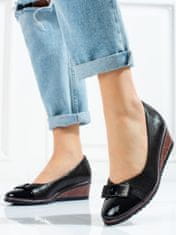 Amiatex Pěkné lodičky černé dámské na klínku + Ponožky Gatta Calzino Strech, černé, 36