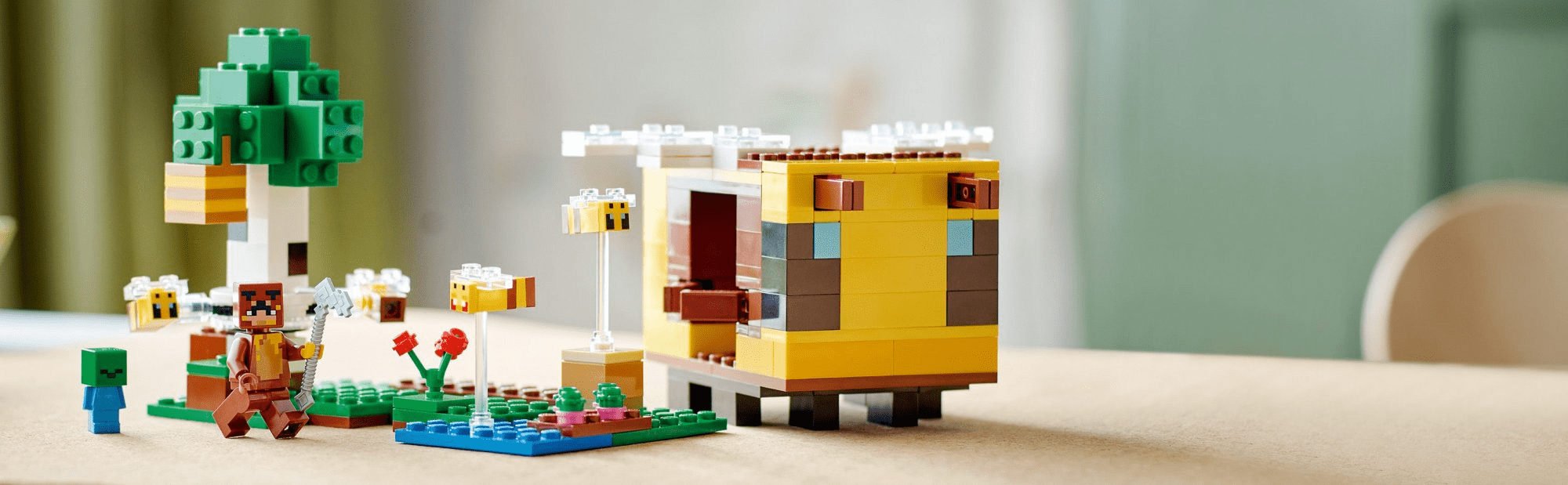 LEGO Minecraft 21241 Včelí domek