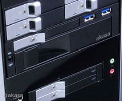 Akasa Lokstor M51 - 2.5" a 3.5" HDD rack do 5,25"