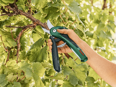 Bosch Aku zahradní nůžky EasyPrune (0.600.8B2.102)