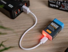 Newell 9V USB-C 500mAh Li-Ion akumulátor s vestavěnou nabíječkou